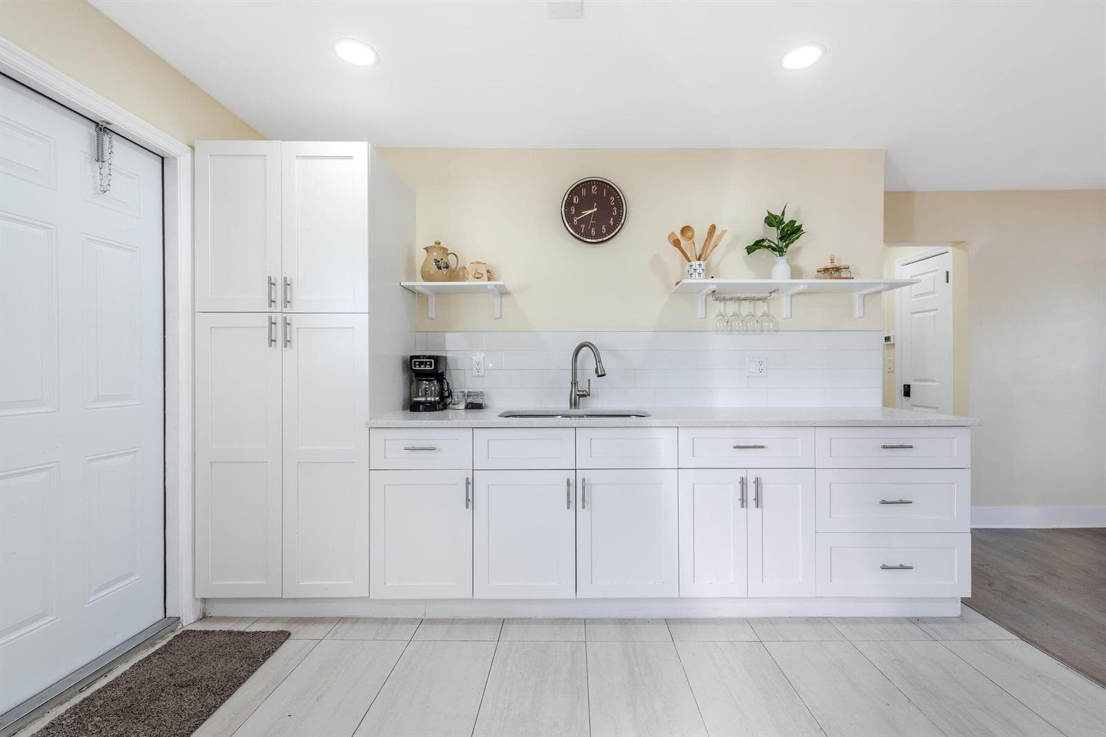 3914 SERUBI Avenue, Palm Springs, FL 33461 — zdjęcie 4