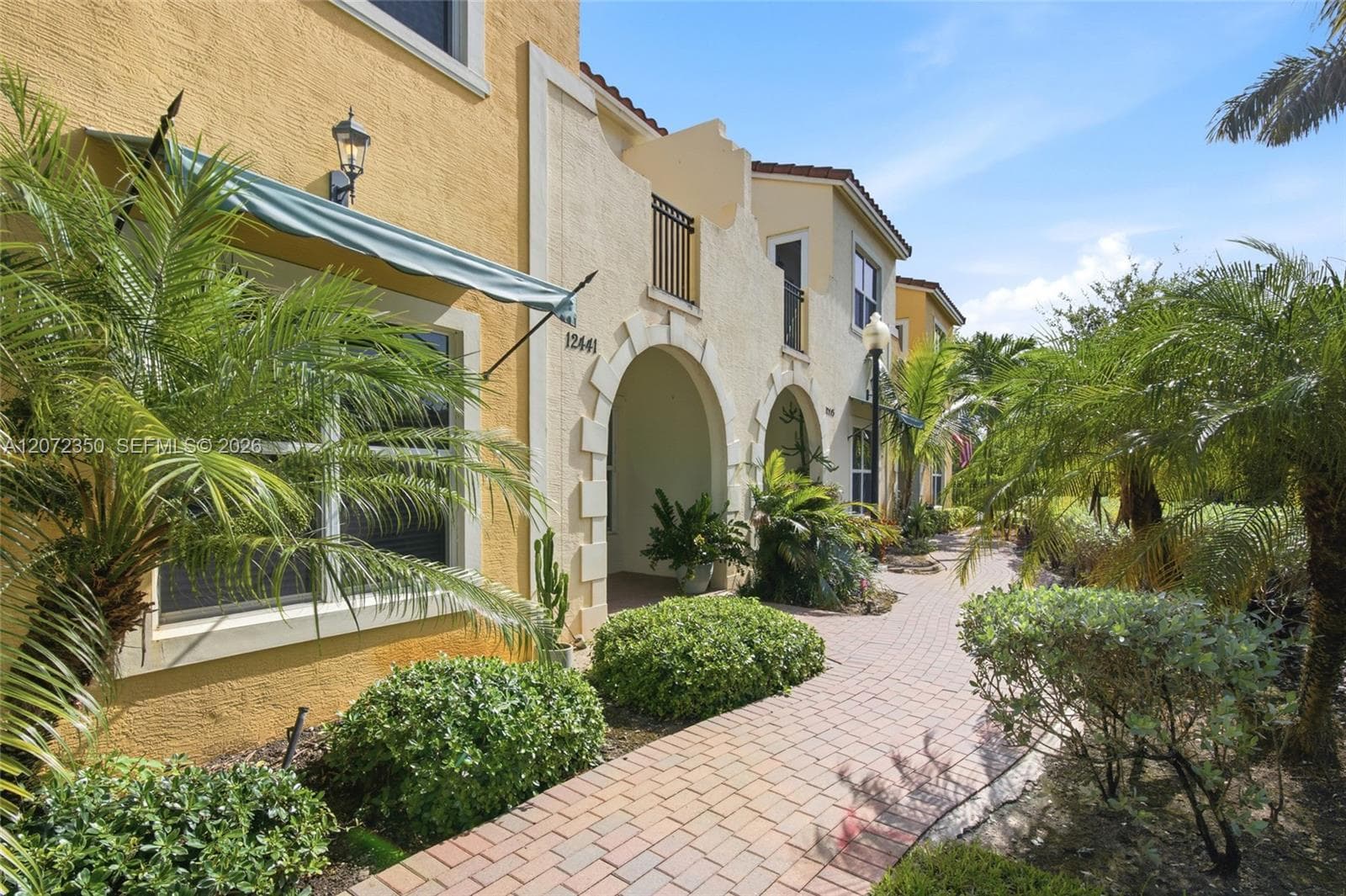 12441 NW 18th Ct, Pembroke Pines, FL 33028 — zdjęcie 3