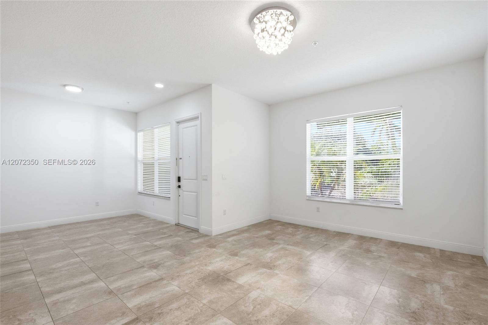 12441 NW 18th Ct, Pembroke Pines, FL 33028 — zdjęcie 5