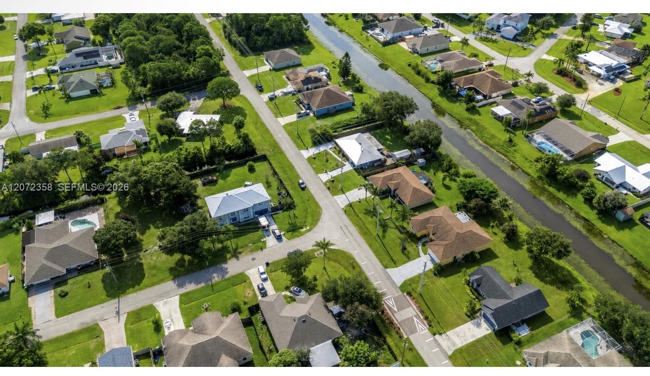 232 SW Carter Ave, Port St. Lucie, FL 34983 — zdjęcie 3