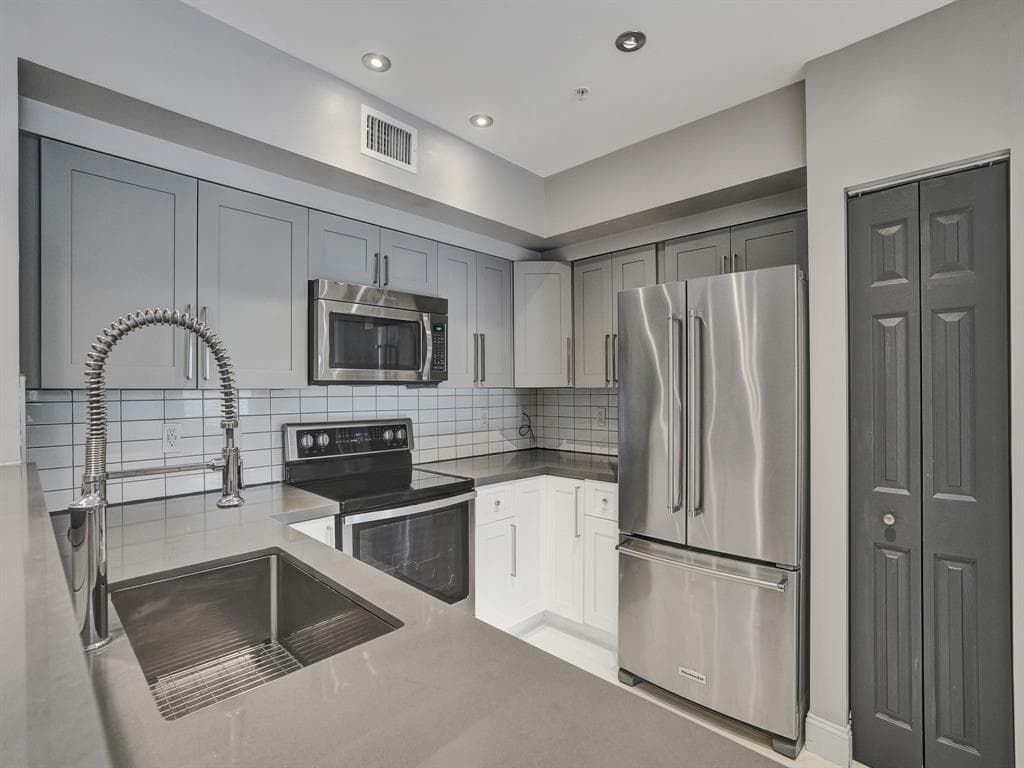 2351 W PRESERVE Way # 303, Miramar, FL 33025 — zdjęcie 3
