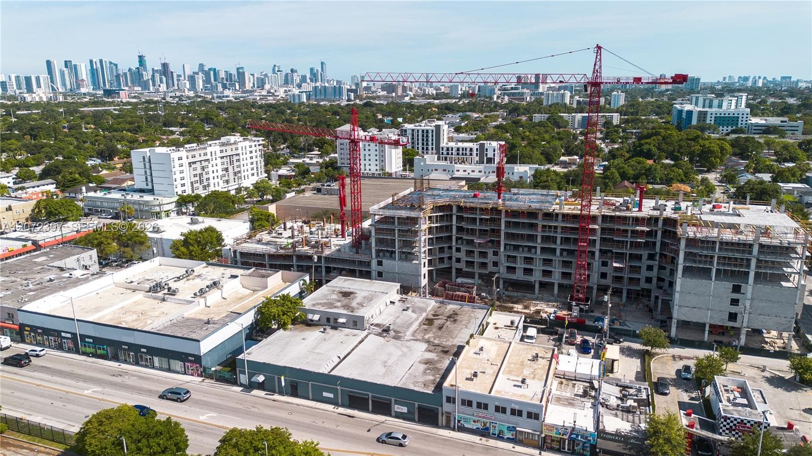 1748 NW 36th St, Miami, FL 33142 — zdjęcie 5
