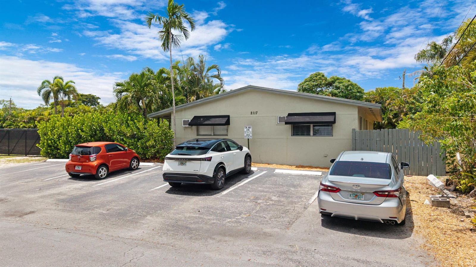 2117 NE 14TH Avenue # 1-4, Wilton Manors, FL 33305 — zdjęcie 3