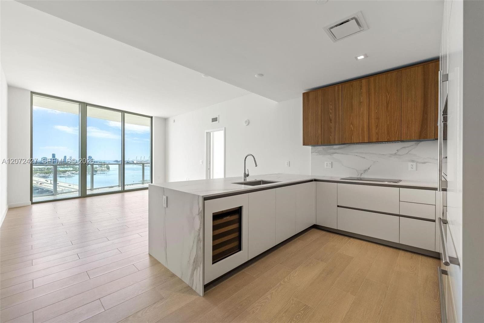1400 Biscayne Blvd # 1903, Miami, FL 33132 — zdjęcie 2