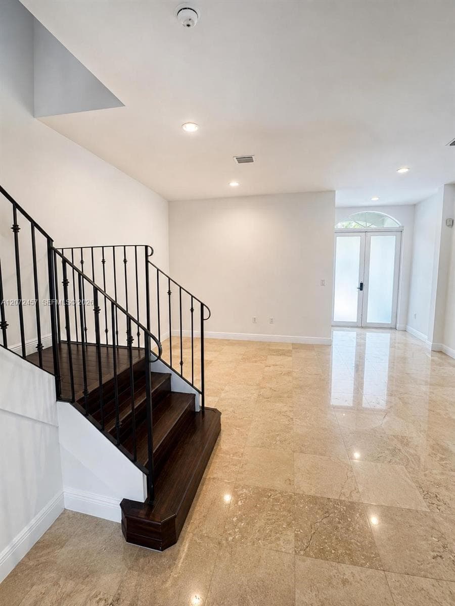 2286 SW 16th Ct # 2286, Miami, FL 33145 — zdjęcie 4