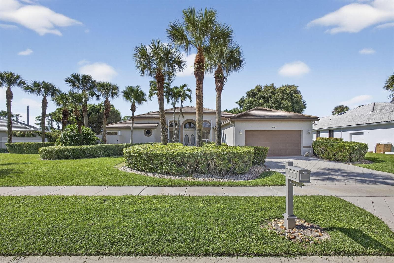 4912 Exeter Estate Lane, Lake Worth, FL 33449