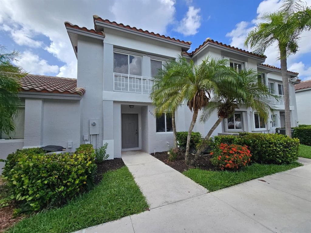 20873 NW 3RD Lane, Pembroke Pines, FL 33029