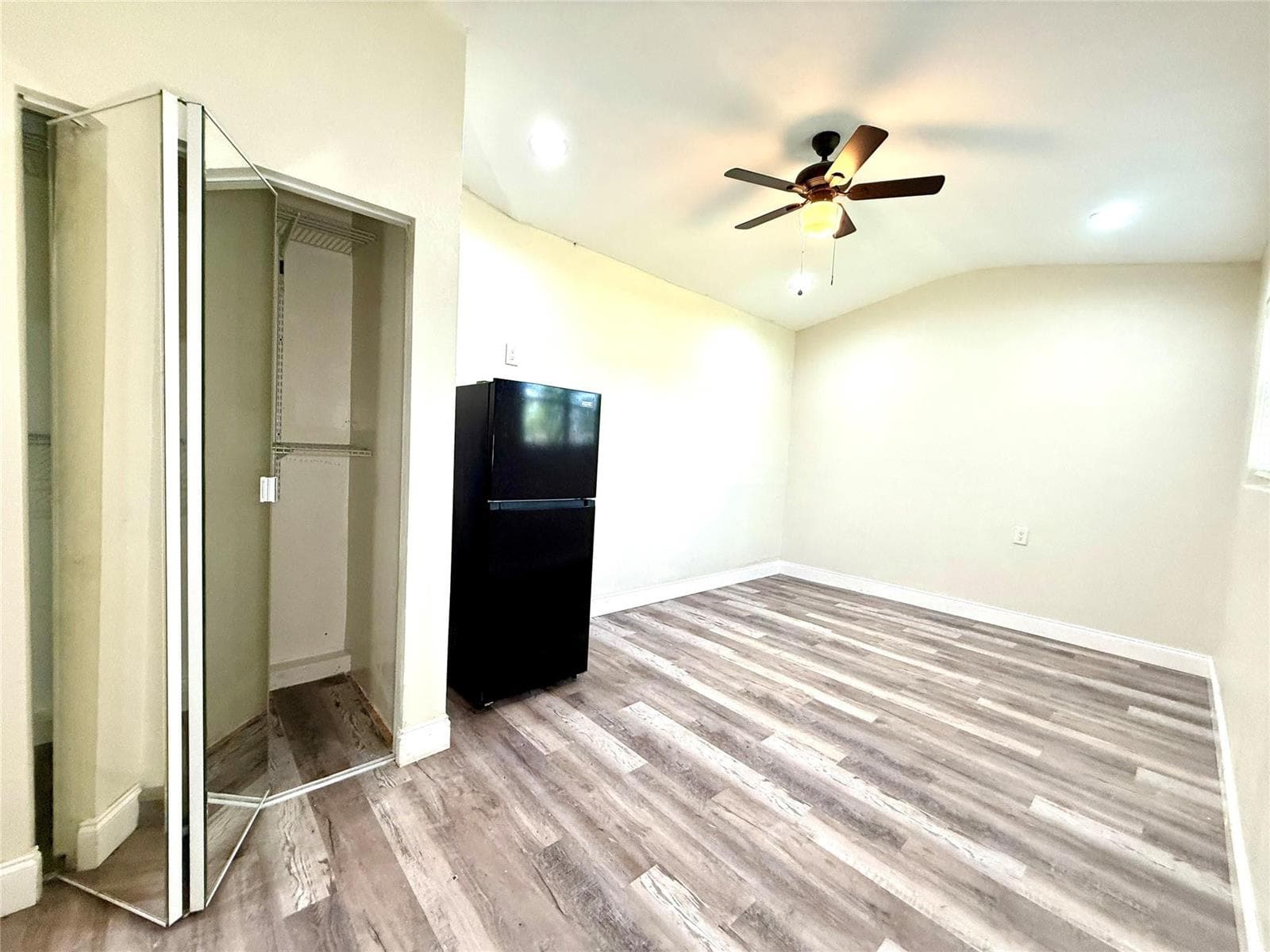 3548 NW 39th Avenue, Lauderdale Lakes, FL 33309 — zdjęcie 3