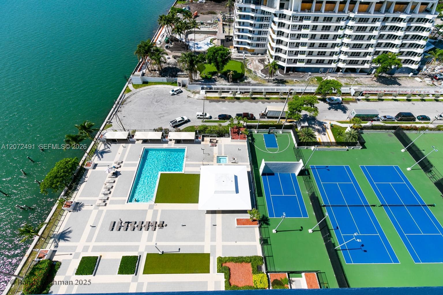 600 NE 36th St # 1820, Miami, FL 33137 — zdjęcie 2