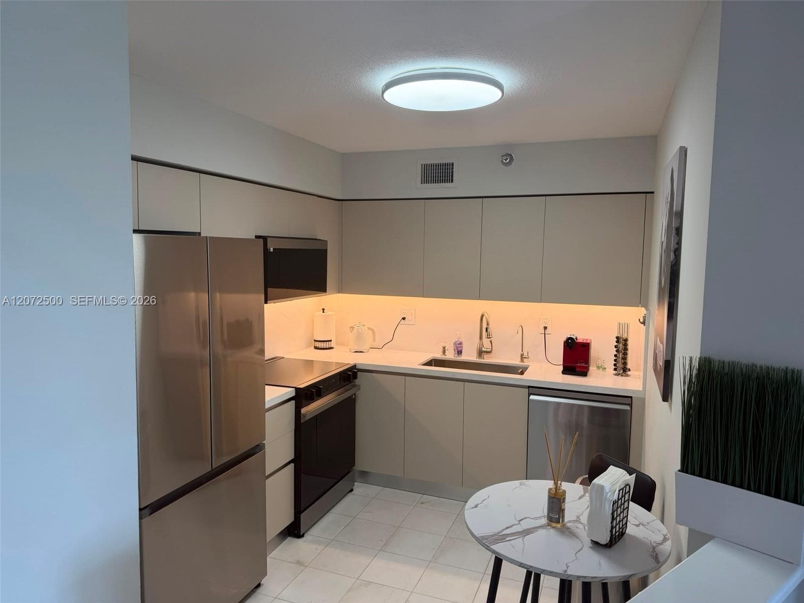 3400 NE 192nd St # 511, Aventura, FL 33180