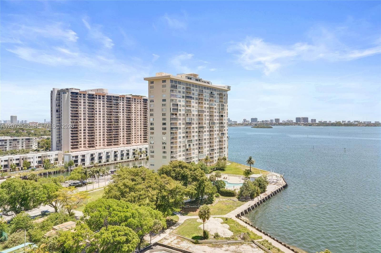 11113 Biscayne Blvd # 1156, Miami, FL 33181