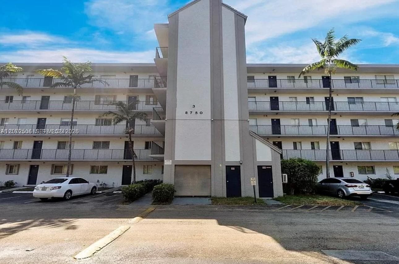 8750 N Sherman Cir # 103, Miramar, FL 33025 — zdjęcie 2