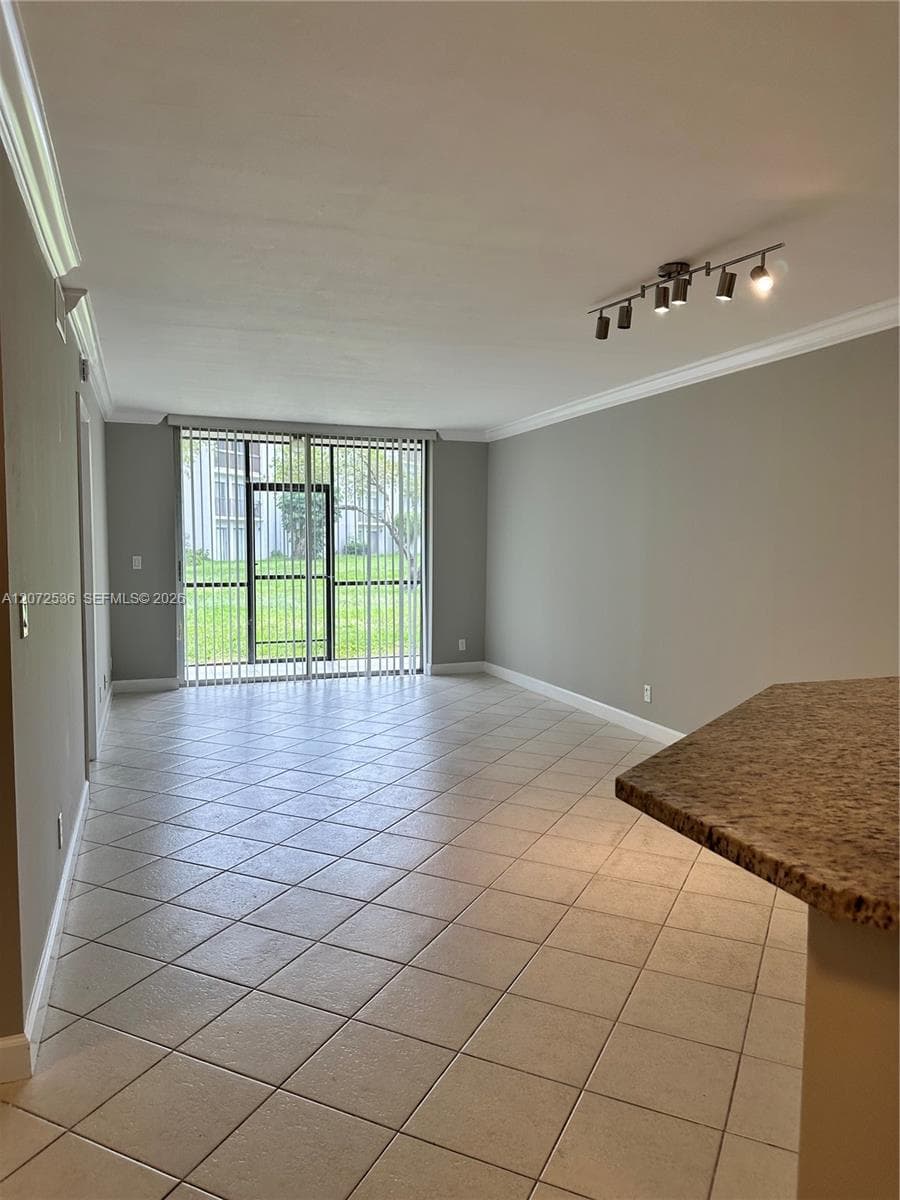 8750 N Sherman Cir # 103, Miramar, FL 33025 — zdjęcie 4