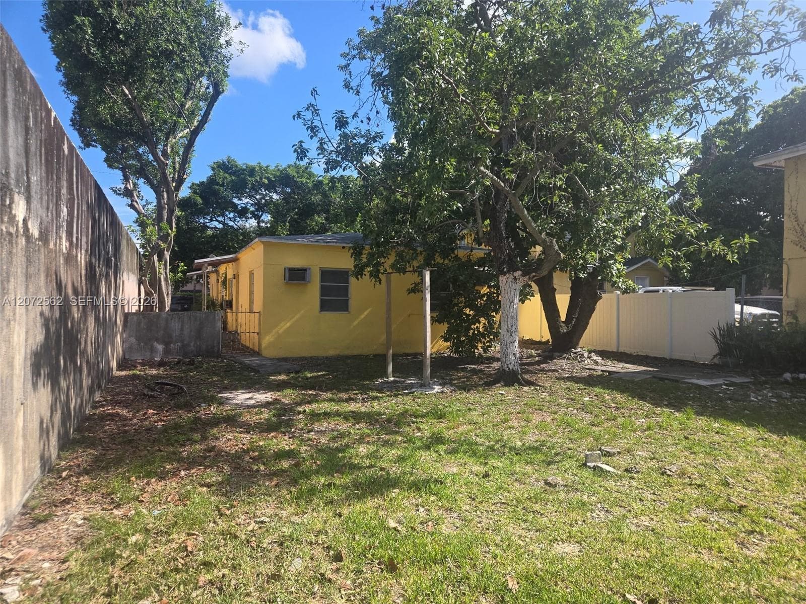 1021-23 NW 28th St, Miami, FL 33127 — zdjęcie 3