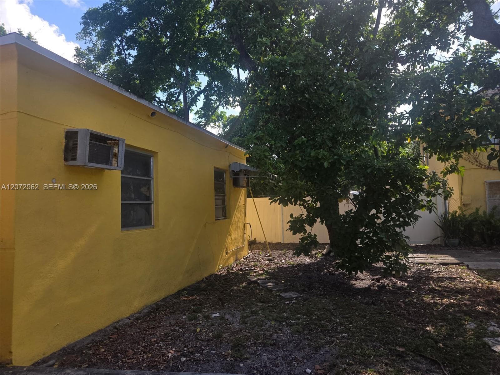 1021-23 NW 28th St, Miami, FL 33127 — zdjęcie 4