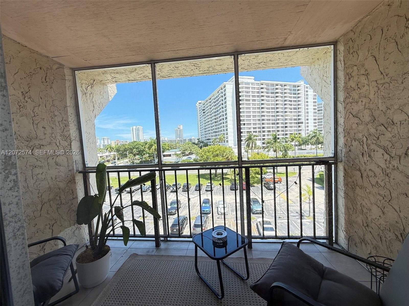 701 Three Islands Blvd # 505, Hallandale Beach, FL 33009 — zdjęcie 3