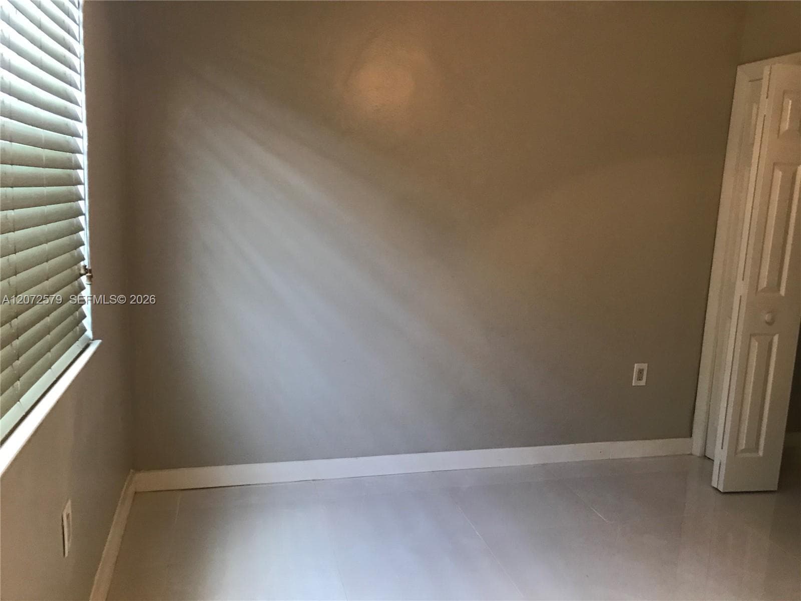 1800 NW 19th St # 2, Miami, FL 33125 — zdjęcie 2