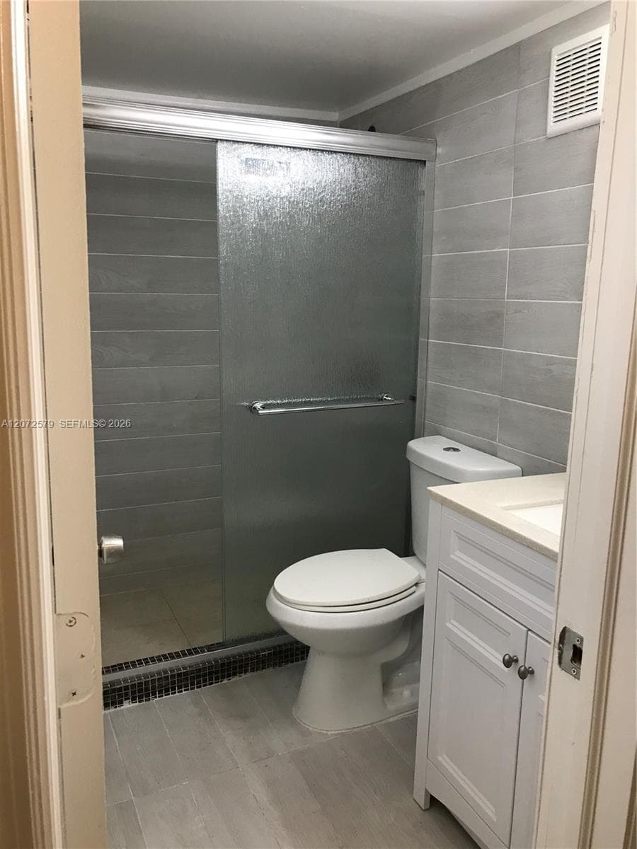 1800 NW 19th St # 2, Miami, FL 33125 — zdjęcie 3