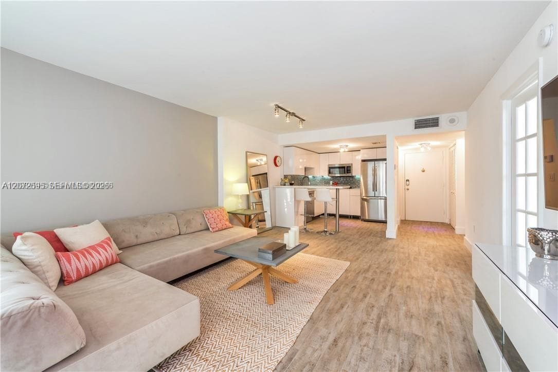 345 Ocean Dr # 408, Miami Beach, FL 33139 — zdjęcie 5