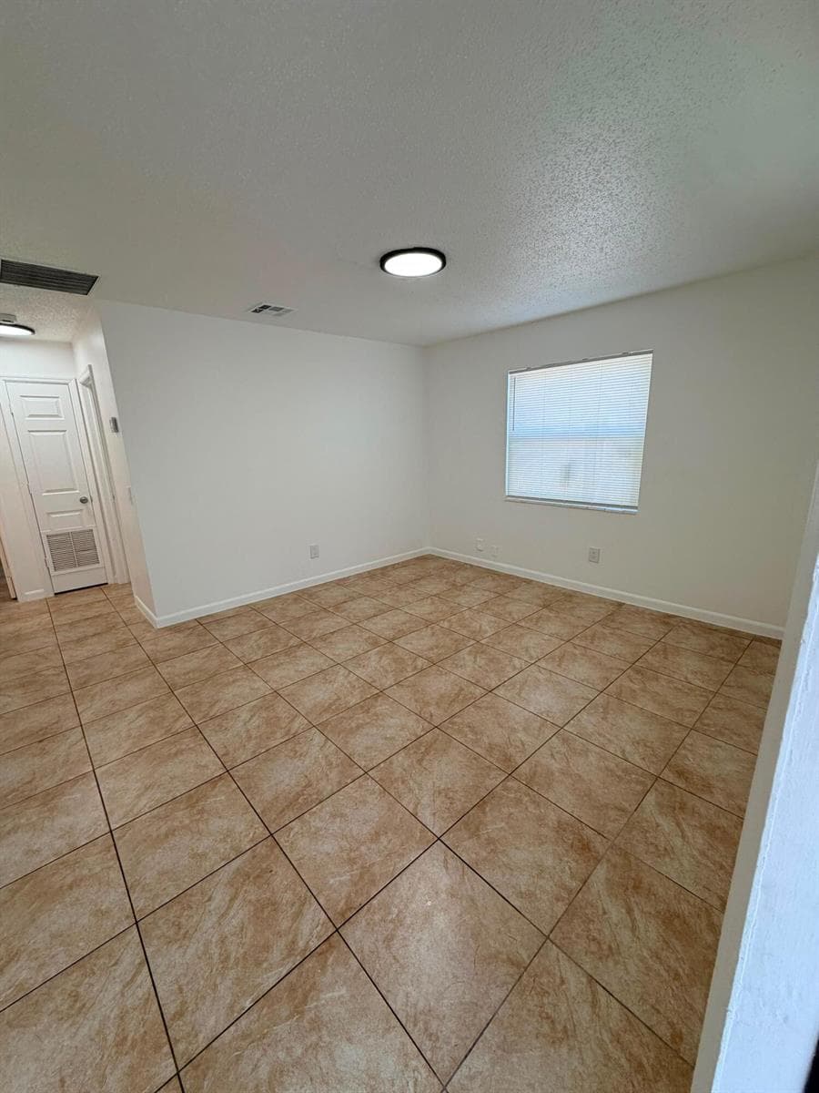 1130 N F Street # A, Lake Worth, FL 33460 — zdjęcie 2