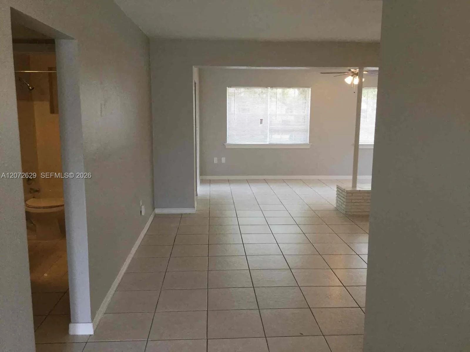 980 NW 182nd St, Miami Gardens, FL 33169 — zdjęcie 2