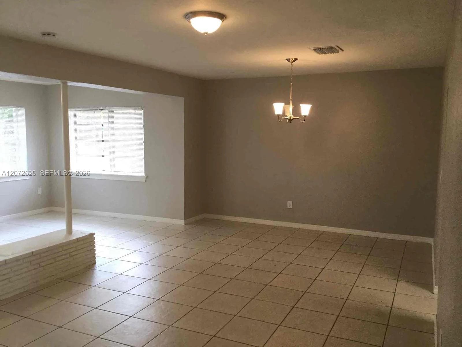980 NW 182nd St, Miami Gardens, FL 33169 — zdjęcie 3