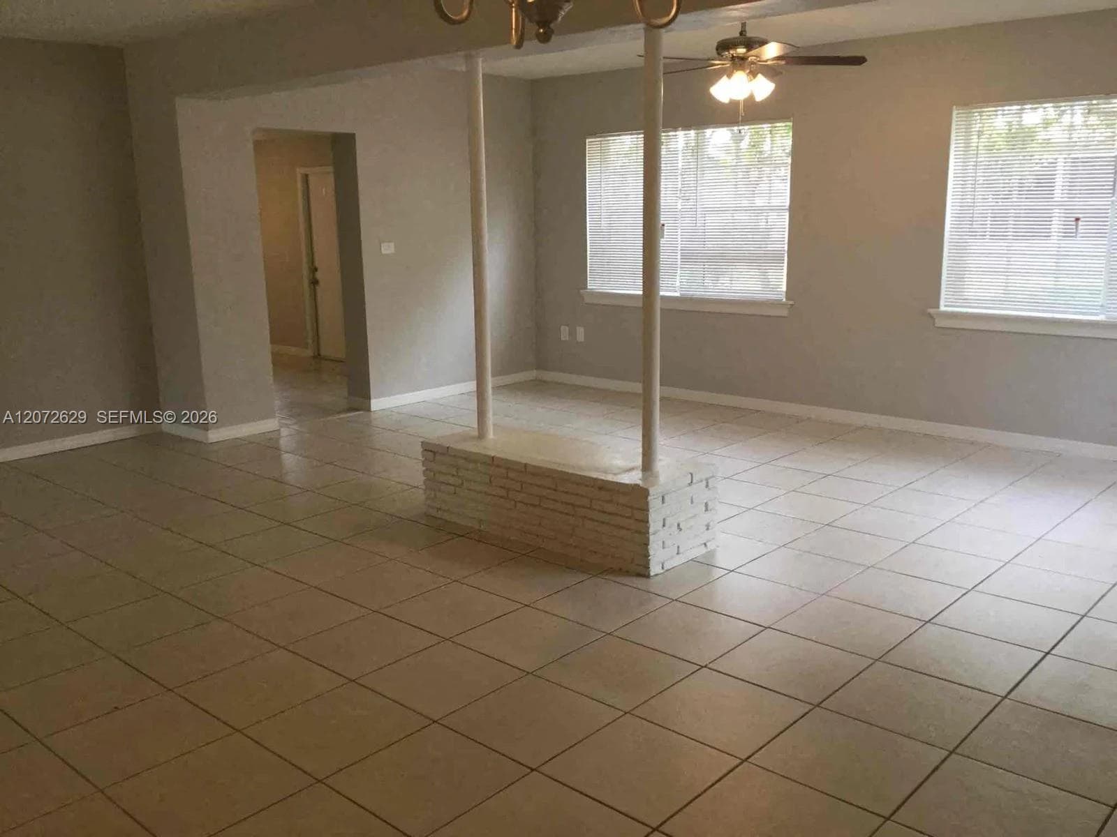 980 NW 182nd St, Miami Gardens, FL 33169 — zdjęcie 4