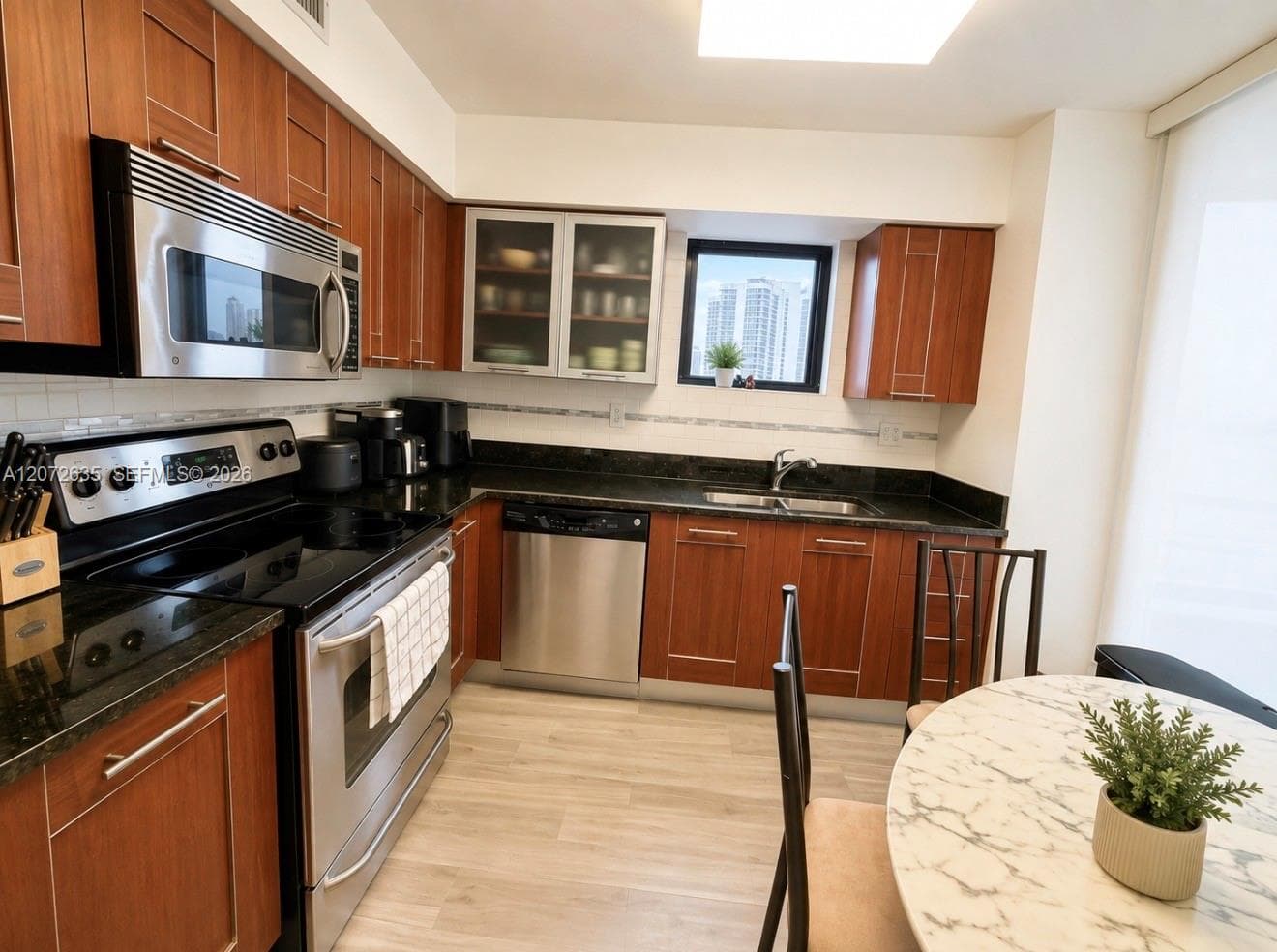 3300 NE 192nd St # 1713, Aventura, FL 33180 — zdjęcie 5