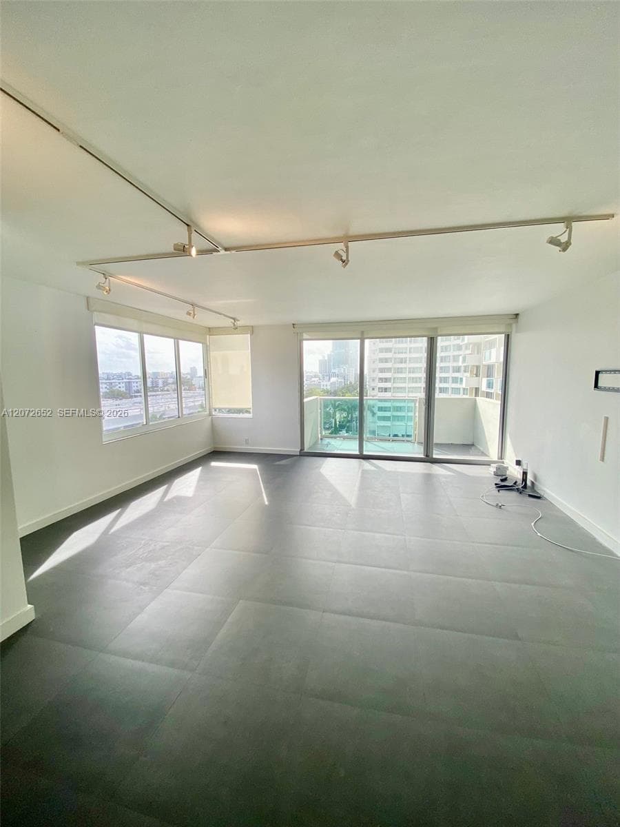 1200 West Ave # 815, Miami Beach, FL 33139 — zdjęcie 2