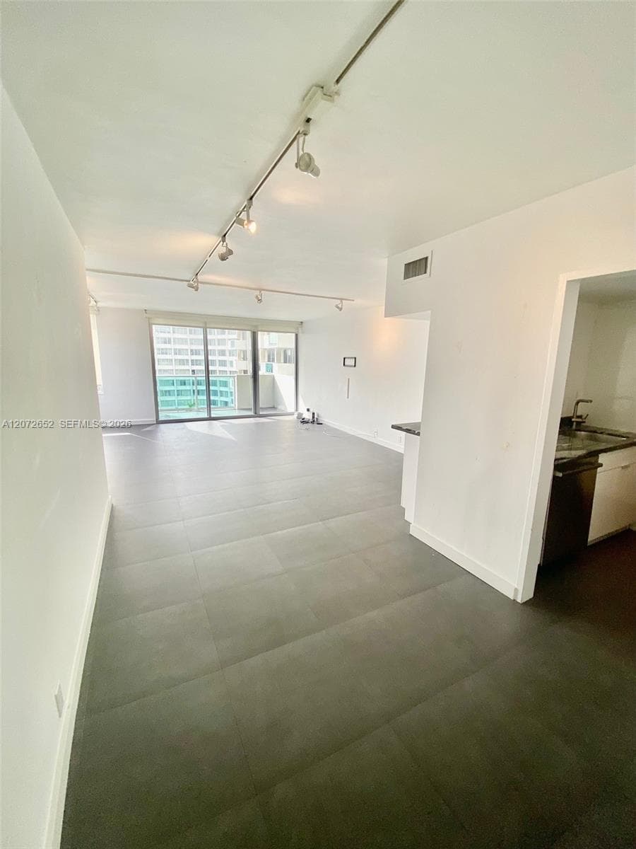 1200 West Ave # 815, Miami Beach, FL 33139 — zdjęcie 3
