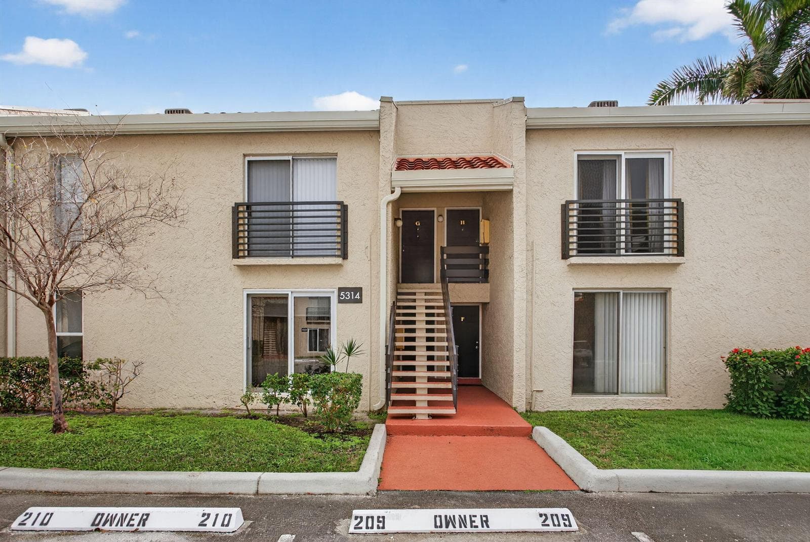 5314 NE 6TH Avenue # F20, Oakland Park, FL 33334