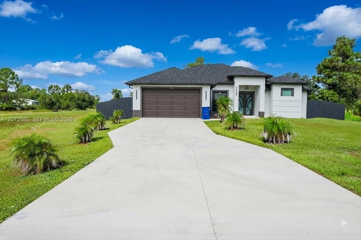3705 N SUNSHINE BLVD  N, Lehigh Acres, FL 33971