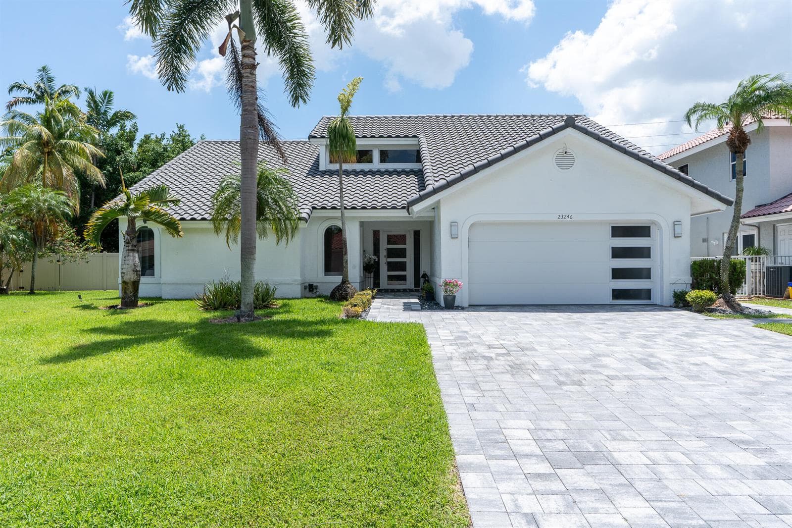 23246 L'Ermitage Circle, Boca Raton, FL 33433