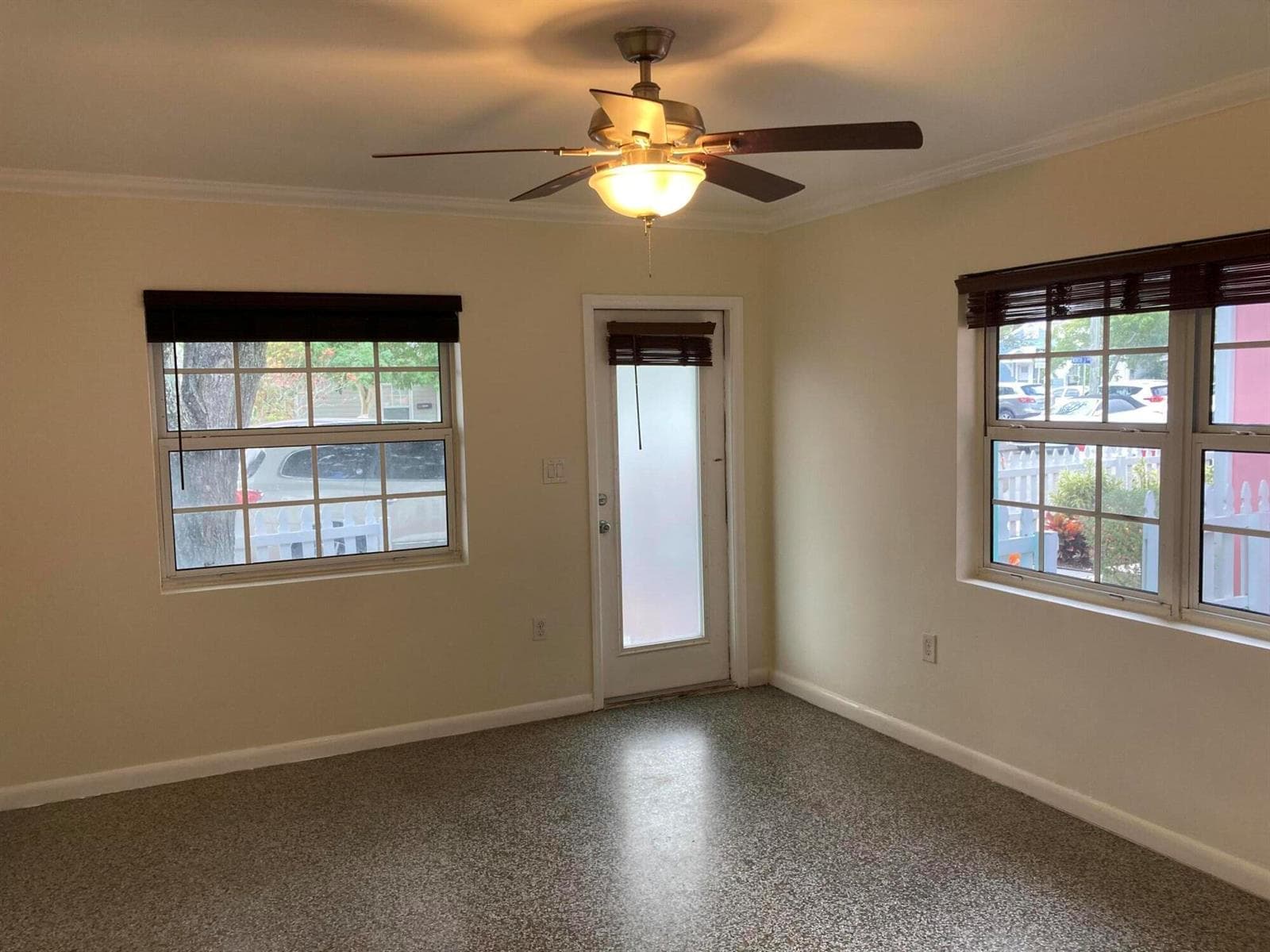 714 8th Avenue N, FL 33460 — zdjęcie 3