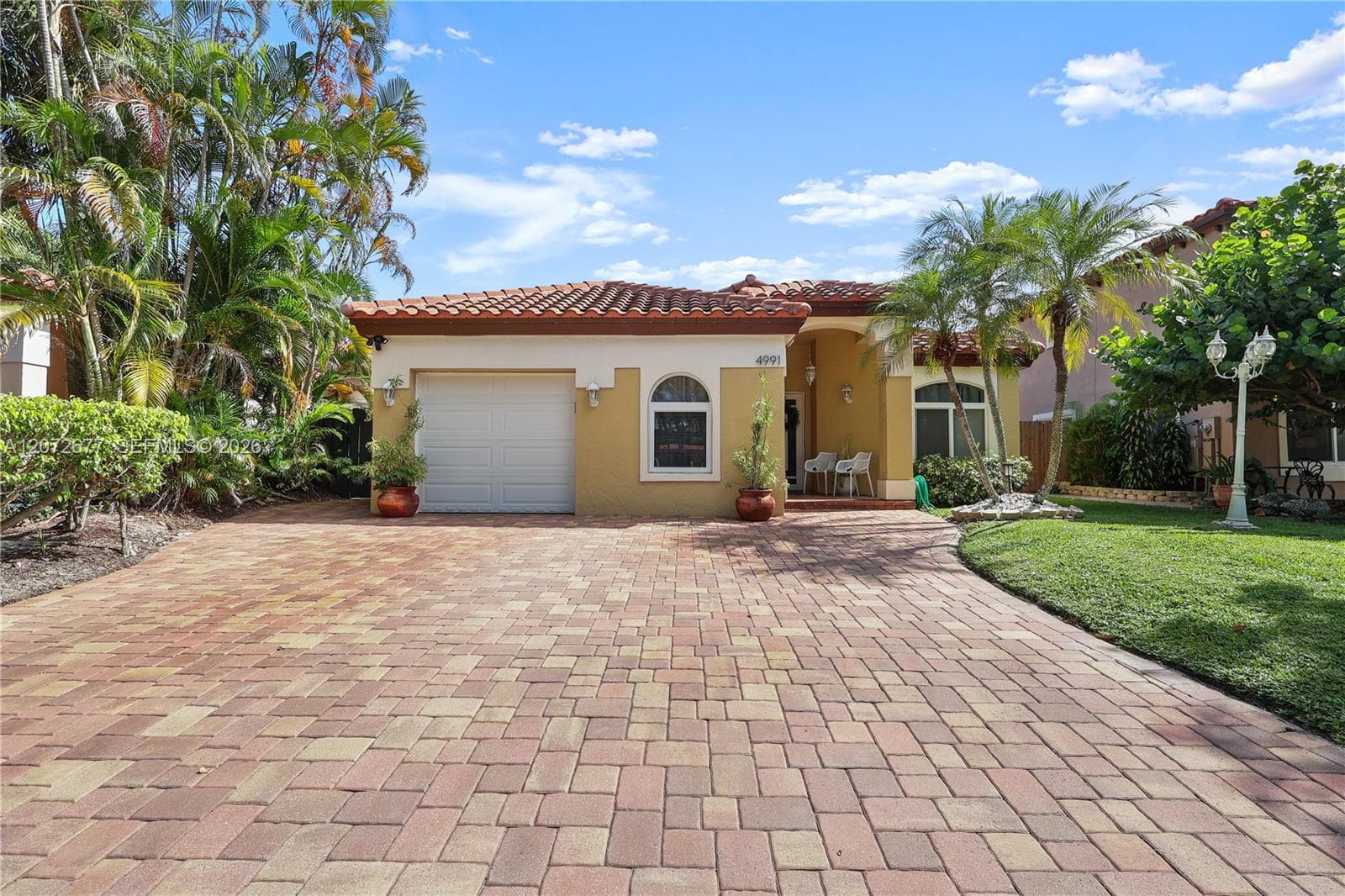 4991 NW 54th St, Coconut Creek, FL 33073