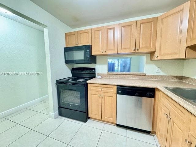 4920 NW 79th Ave # 101, Doral, FL 33166 — zdjęcie 2