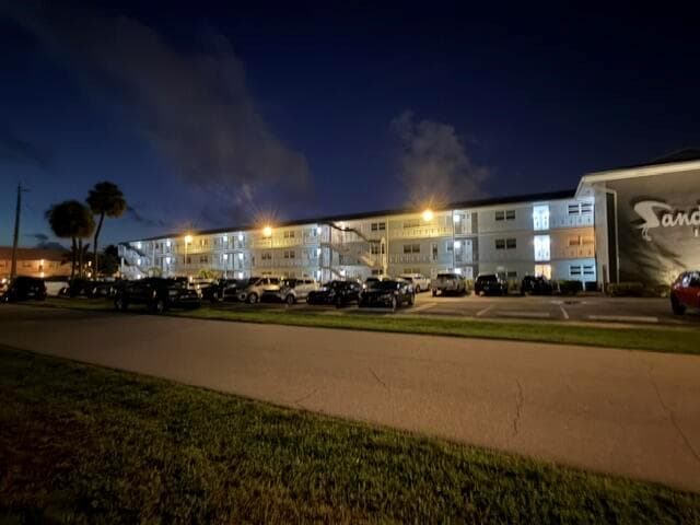 120 Lehane Terrace # 305, North Palm Beach, FL 33408