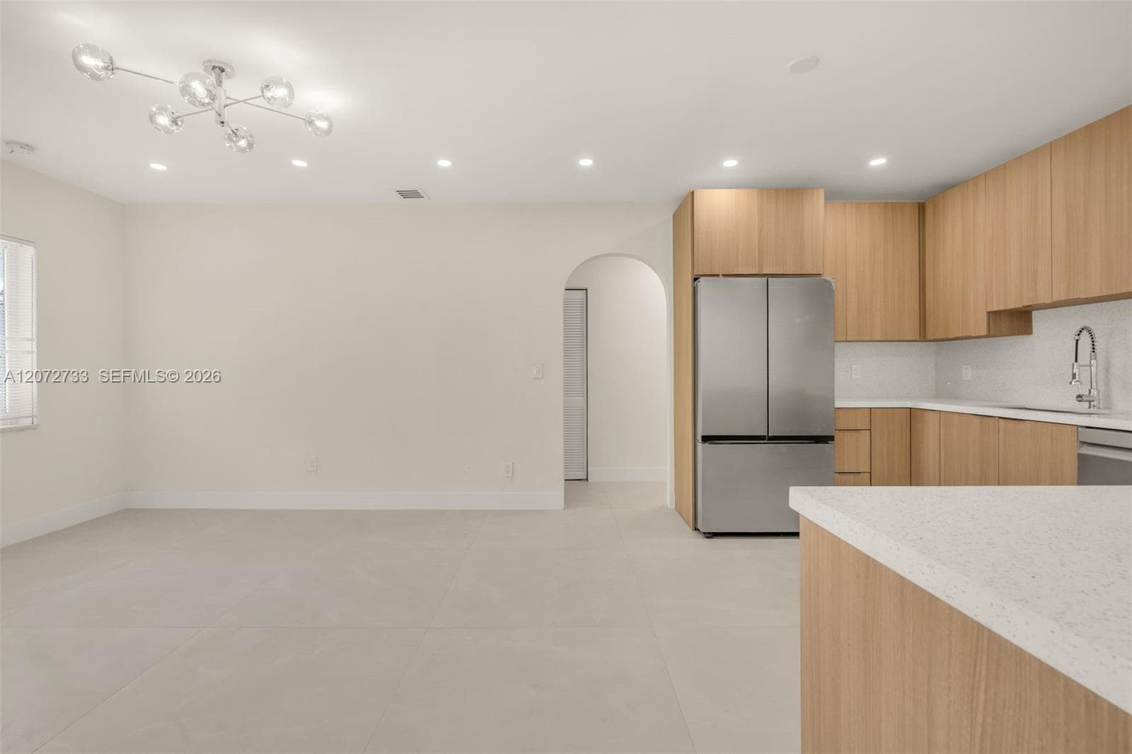 1514 NE 176th St, North Miami Beach, FL 33162 — zdjęcie 4