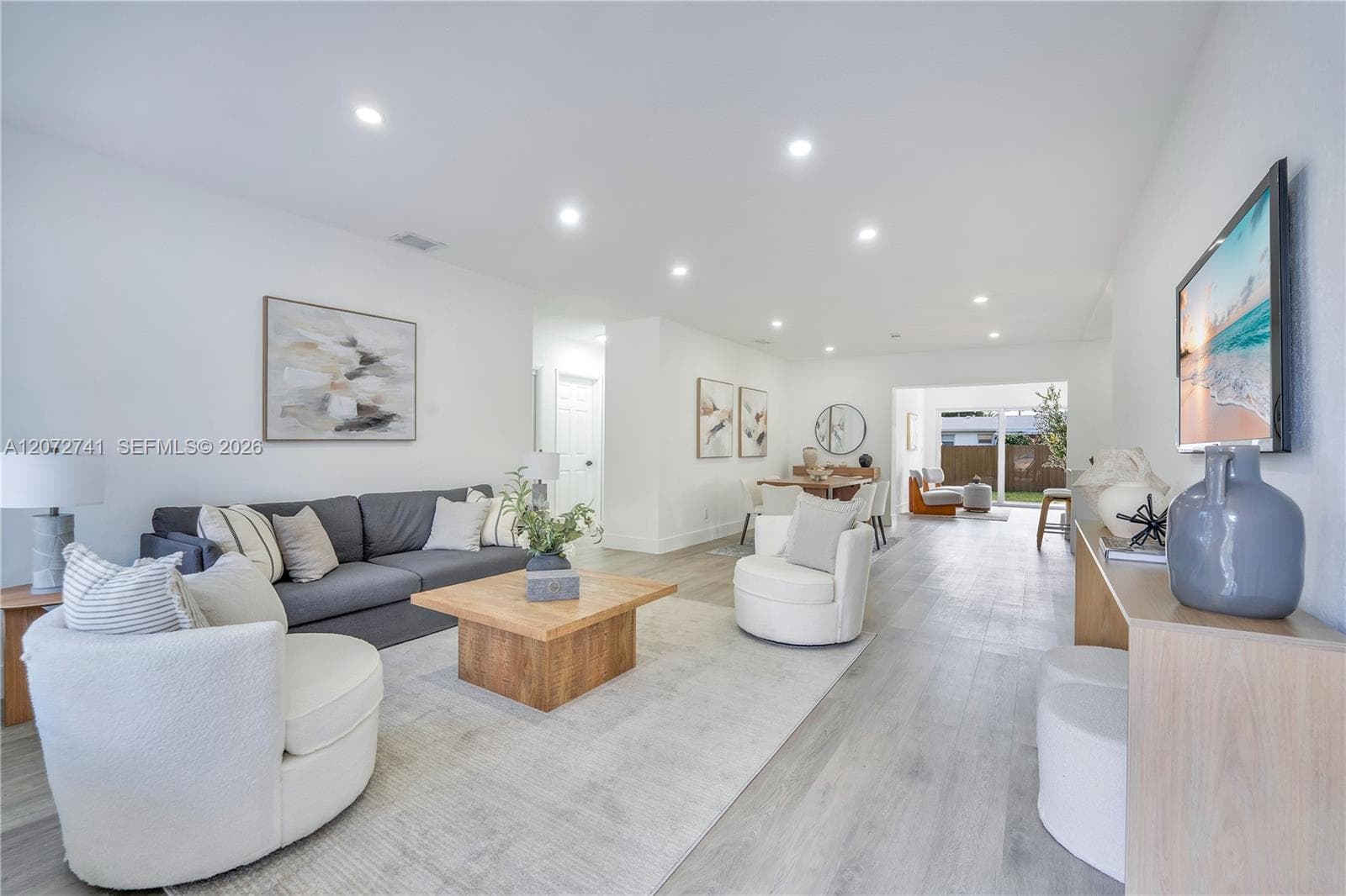 40 SE 3RD TERR, Dania Beach, FL 33004 — zdjęcie 4