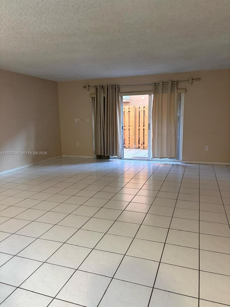 14909 SW 80th St # 110, Miami, FL 33193 — zdjęcie 3
