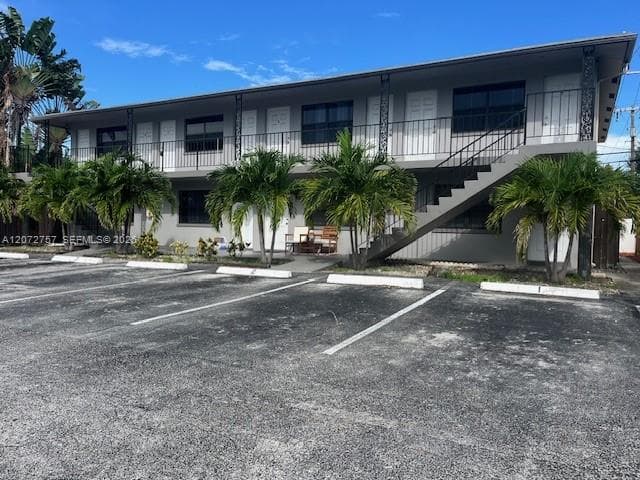5610 NE 18th Ave # 6, Fort Lauderdale, FL 33334