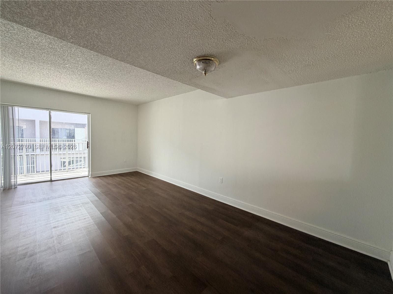 2710 W 76th St # 206, Hialeah, FL 33016 — zdjęcie 4