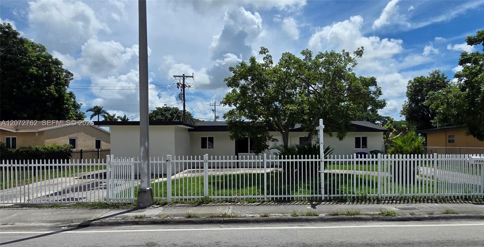 17301 NW 47th Ave, Miami Gardens, FL 33055