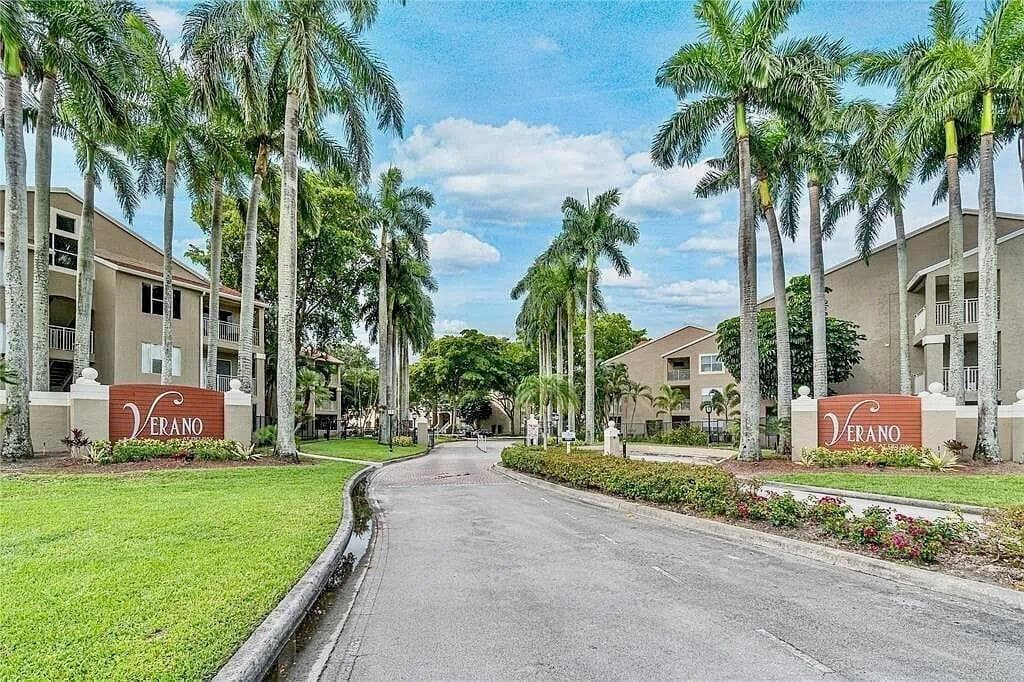 1760 PALM COVE Boulevard # 5-305, Delray Beach, FL 33445