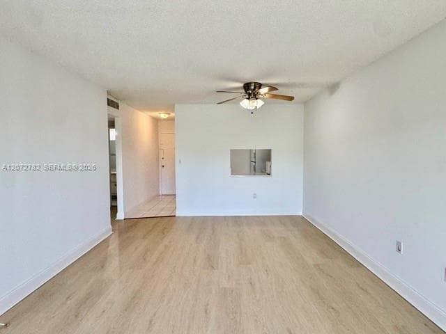 4920 NW 79th Ave # 207, Doral, FL 33166 — zdjęcie 4