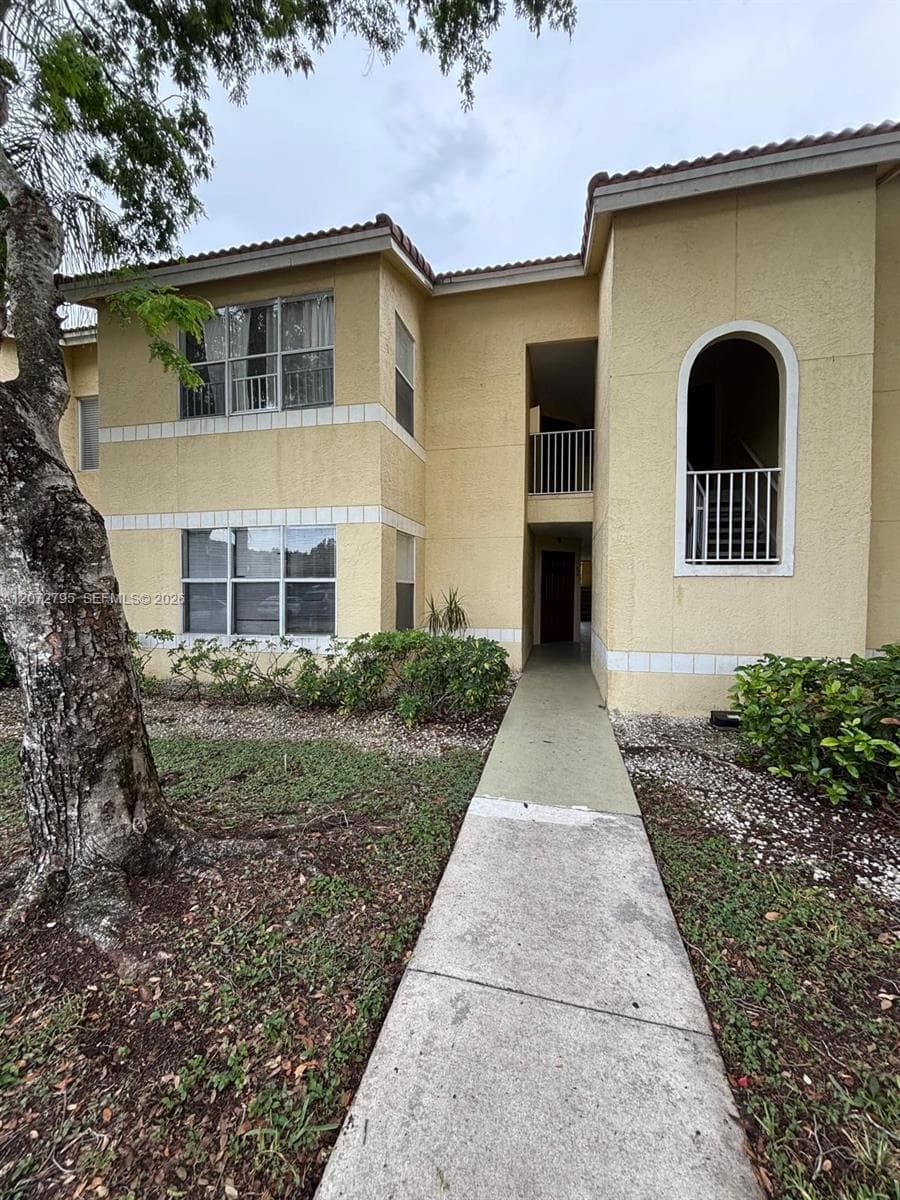 12620 Vista Isles Dr # 1015, Sunrise, FL 33325