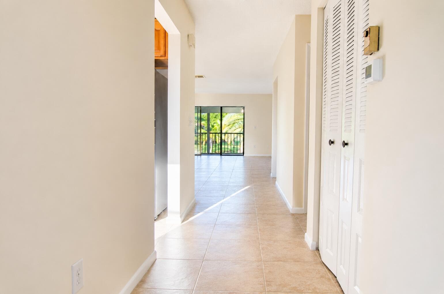 9307 Vista Del Lago # 17B, Boca Raton, FL 33428 — zdjęcie 3