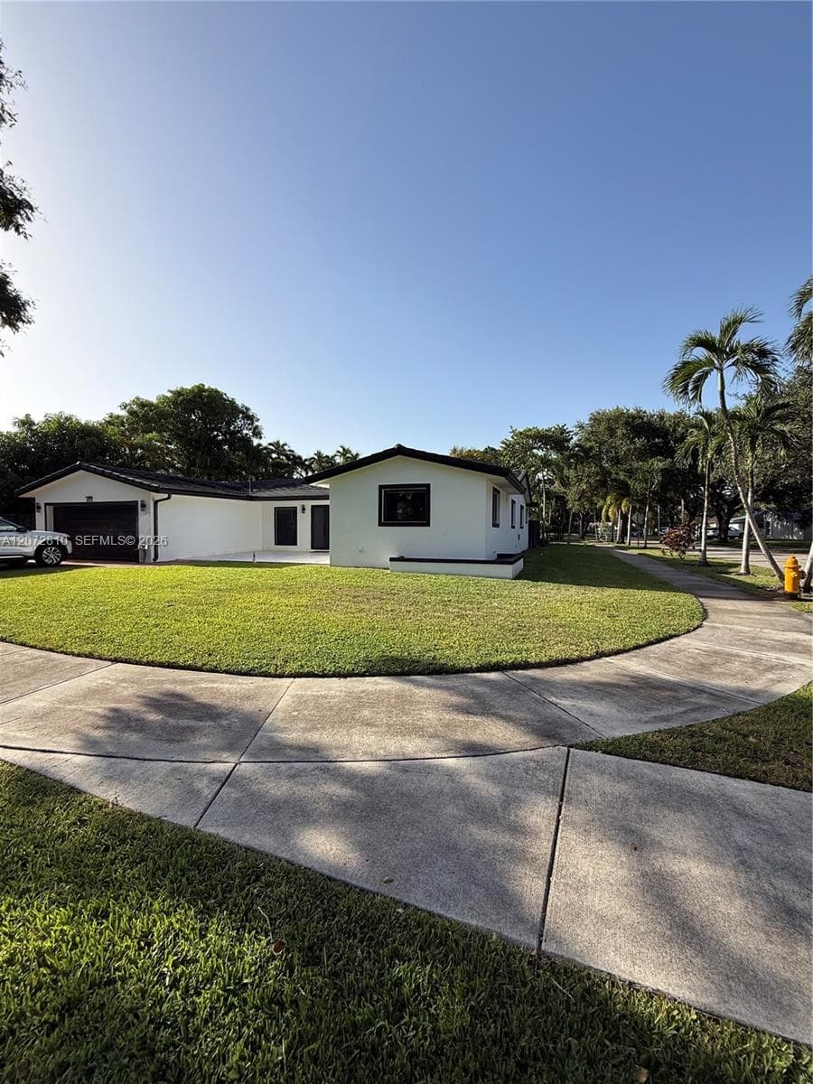 6901 S Miami Lakeway S, Miami Lakes, FL 33014 — zdjęcie 3