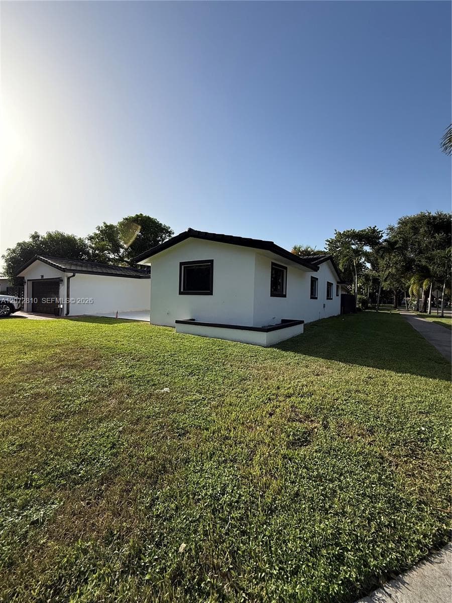 6901 S Miami Lakeway S, Miami Lakes, FL 33014 — zdjęcie 4
