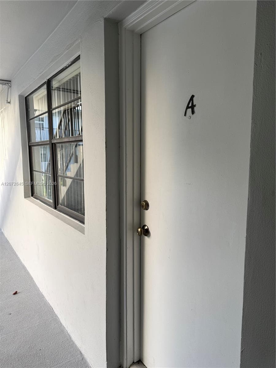 4450 SW 67th Ave # A, Miami, FL 33155 — zdjęcie 4